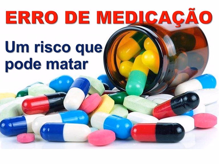 Quais são os fatores que podem influenciar o aparecimento de reações adversas a medicamentos?