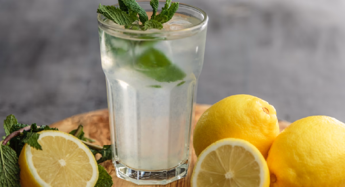 O que meter na água para dar sabor?