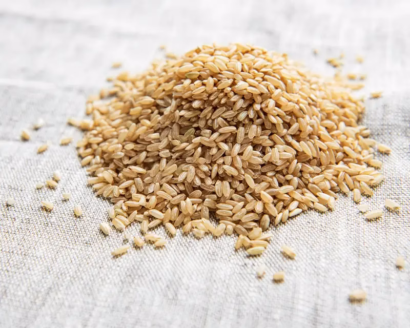 Como cozinhar arroz integral para não ficar duro?