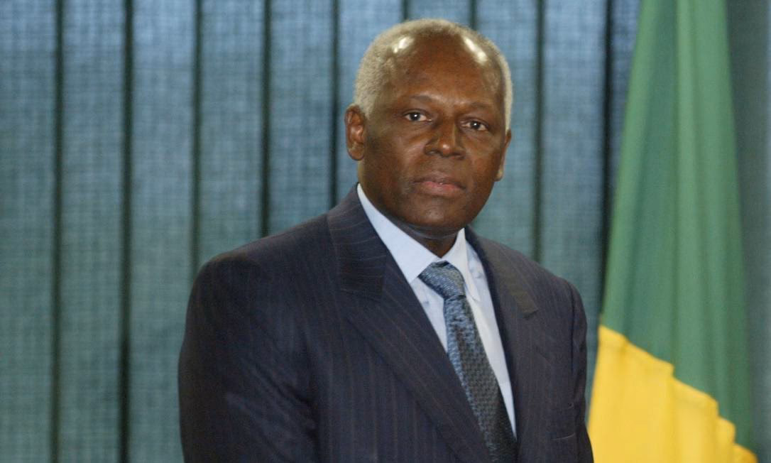 Quantos mandatos pode ter um presidente em Angola?