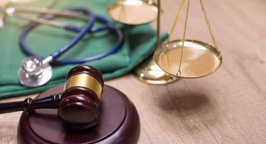 Quais são os cursos na área da saúde?