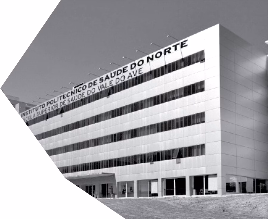 Quantos anos dura o curso de enfermagem em Portugal?