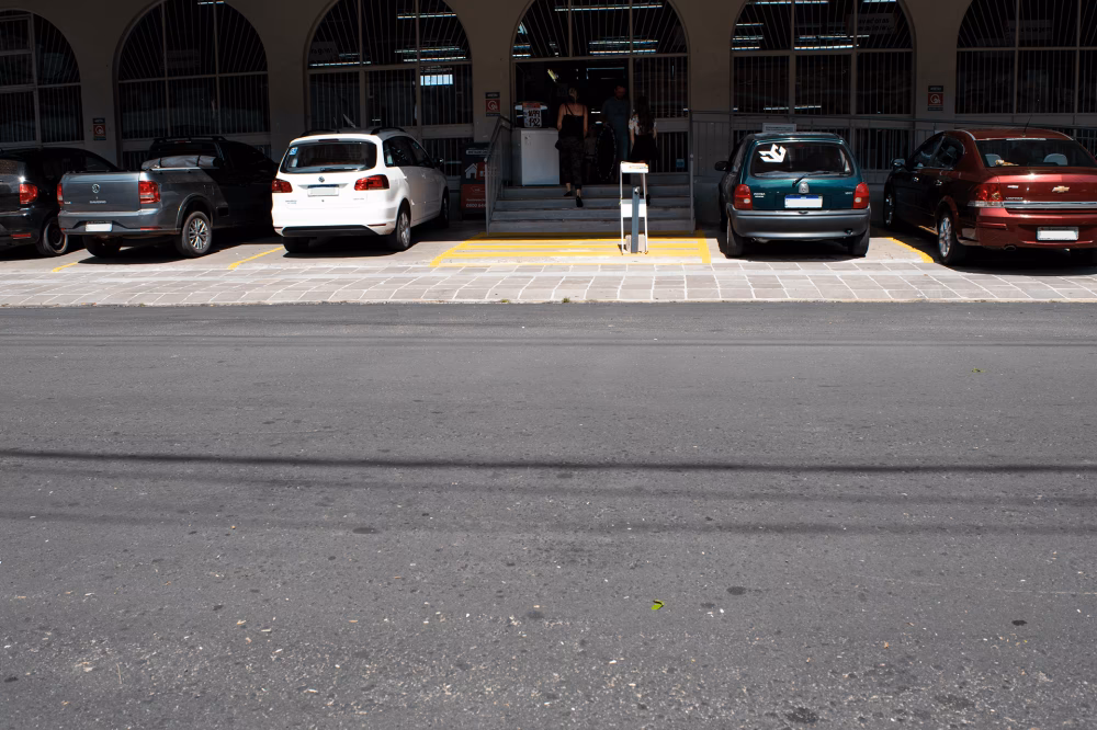 Quando é que é considerado estacionamento abusivo?