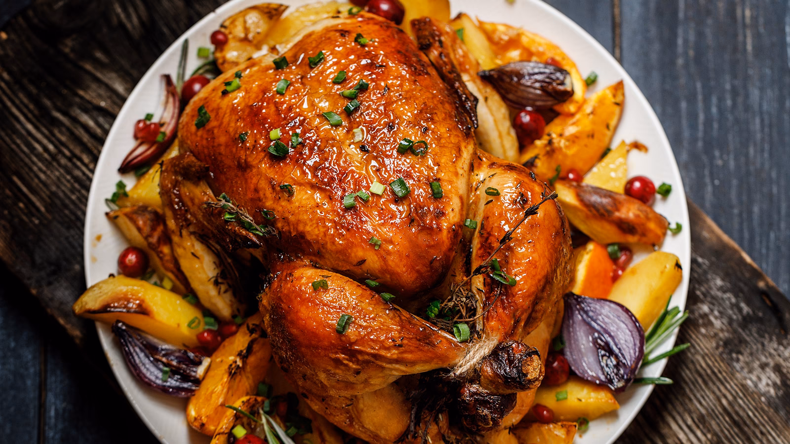 Como é criado o frango do campo?